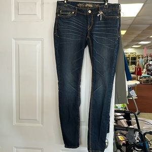 Express jeans size 10   79%cotton 19% polyester 2% spandex